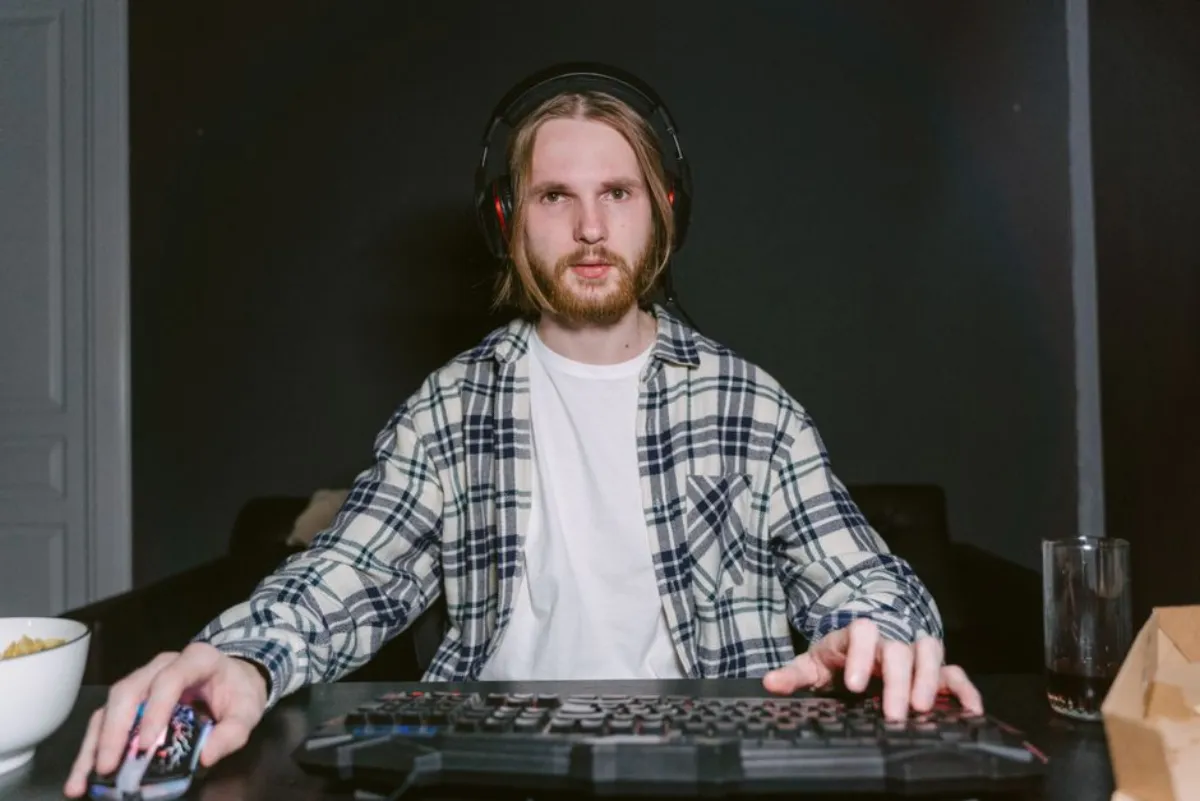 horror game streaming